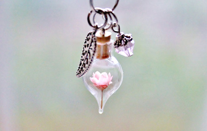 terrarium-necklaces-flower-jewelry-teenytinyplanet-7