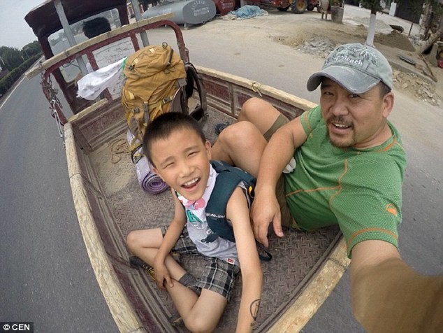 Отец и сын в 600-километровом путешествии